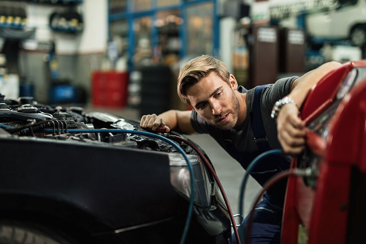 Car AC Gas Filling & Leak Repair in Vadodara